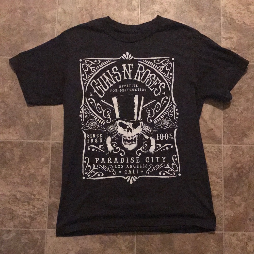 Guns N’ Roses tshirt